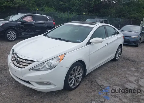 2013 Hyundai Sonata Se z USA, uszkodzony, nr VIN 5NPEC4AC5DH796640
